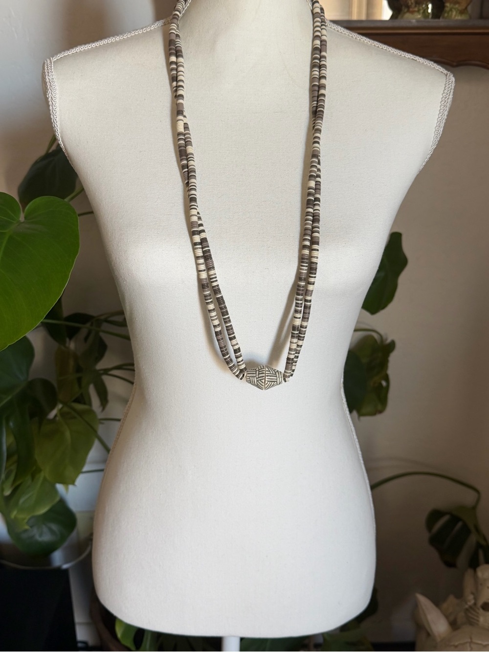 Vintage 80’s Avon Sirocco Heishi Bead Double Strand Necklace